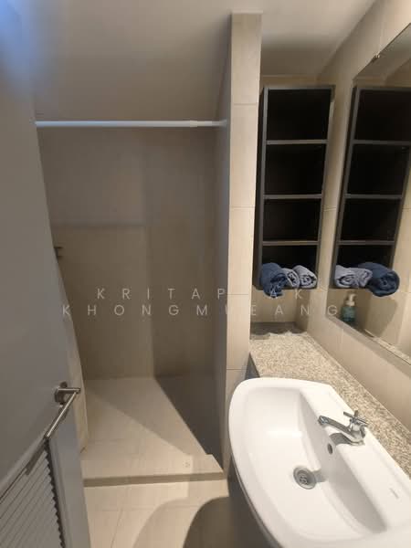 The Clover Thonglor Residence, Bangkok, Soi Sukhumvit 55, Khlong Tan Nua, Watthana, Bangkok, 3 Bedrooms, 120 sqm, Condo For Sale, by Kritaphak Khongmueang, 500415552 - DDproperty.com