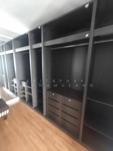 The Clover Thonglor Residence, Bangkok, Soi Sukhumvit 55, Khlong Tan Nua, Watthana, Bangkok, 3 Bedrooms, 120 sqm, Condo For Sale, by Kritaphak Khongmueang, 500415552 - DDproperty.com