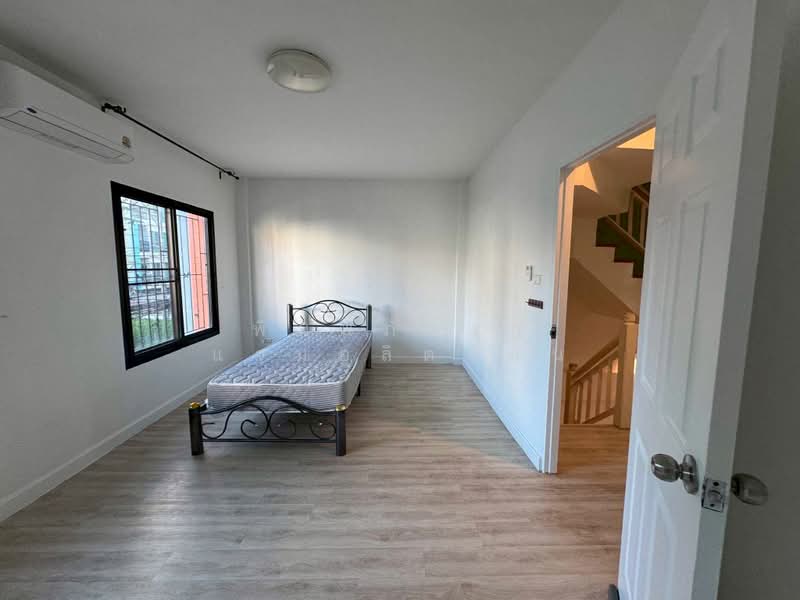 the log town, Bangkok, Bang Chak, Phra Khanong, Bangkok, 3 Bedrooms, 150 sqm, Townhouse For Rent, by พิมพ์ภัทรา แจ่มอุลิตรัตน, 500415569 - DDproperty.com
