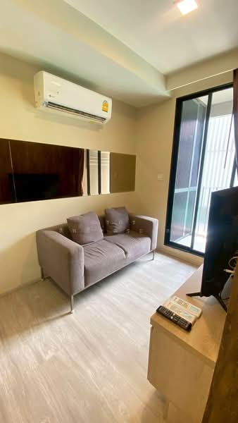 Maestro 03 Ratchada-Rama 9, Bangkok, Soi Ratchadaphisek 3 Ratchadaphisek Road, Din Daeng, Bangkok, 1 Bedroom, 29 sqm, Condo For Rent, by วรกร สิทธิลู่ตระกูล, 500415571 - DDproperty.com