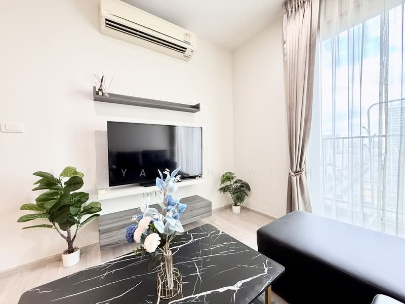 Centric Ratchada-Huai Khwang, Bangkok, Ratchadapisek Road, Huai Khwang, Bangkok, 2 Bedrooms, 50 sqm, Condo For Rent, by Areeya Kingwichit, 500415589 - DDproperty.com