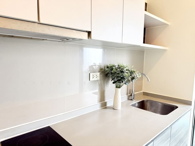 Centric Ratchada-Huai Khwang, Bangkok, Ratchadapisek Road, Huai Khwang, Bangkok, 2 Bedrooms, 50 sqm, Condo For Rent, by Areeya Kingwichit, 500415589 - DDproperty.com