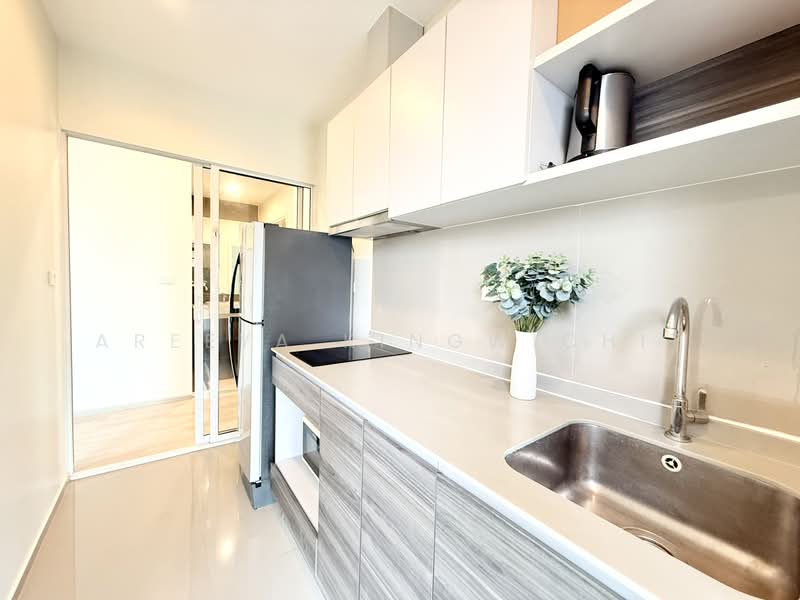 Centric Ratchada-Huai Khwang, Bangkok, Ratchadapisek Road, Huai Khwang, Bangkok, 2 Bedrooms, 50 sqm, Condo For Rent, by Areeya Kingwichit, 500415589 - DDproperty.com