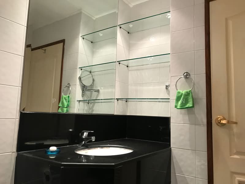 Lumpini Park View, Bangkok, Rama 4, Thung Maha Mek, Sathon, Bangkok, 1 Bedroom, 60 sqm, Condo For Rent, by Phacharakorn Anusiri, 500415683 - DDproperty.com
