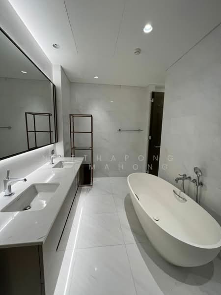 The Residences at Sindhorn Kempinski : เดอะ เรสซิเดนซ์ แอท สินธร เคมปินสกี้, กรุงเทพ, 88 ซอยต้นสน ถนน สารสิน, ลุมพินี, ปทุมวัน, กรุงเทพ, 144 ตร.ม., คอนโด ให้เช่า, โดย Natthapong Laomahong, 500415732 - DDproperty.com
