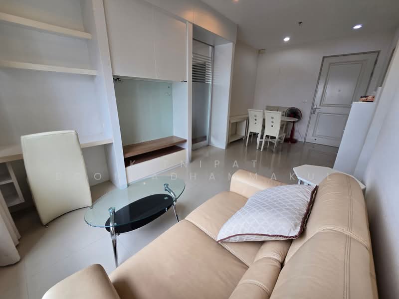 Q House Condo Sathorn, Bangkok, Thonburi Road, Khlong Ton Sai, Khlong San, Bangkok, 1 Bedroom, 48 sqm, Condo For Sale, by Kitnipat Boonyadhammakul, 500415782 - DDproperty.com