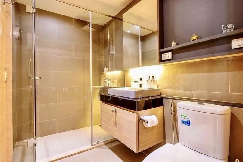 Klass Silom, Bangkok, 52 Silom Road, Silom, Bang Rak, Bangkok, 1 Bedroom, 34 sqm, Condo For Rent, by Phacharakorn Anusiri, 500415840 - DDproperty.com