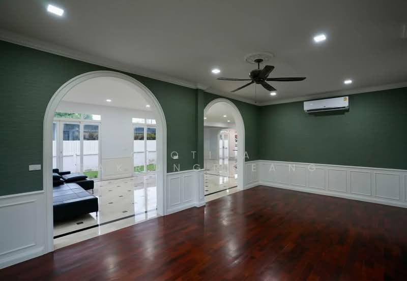 Golden Nakara, Bangkok, Soi On Nut 65, Prawet, Bangkok, 3 Bedrooms, 539 sqm, Single Detached House For Sale, by Chotika Rakrungrueang, 500415846 - DDproperty.com