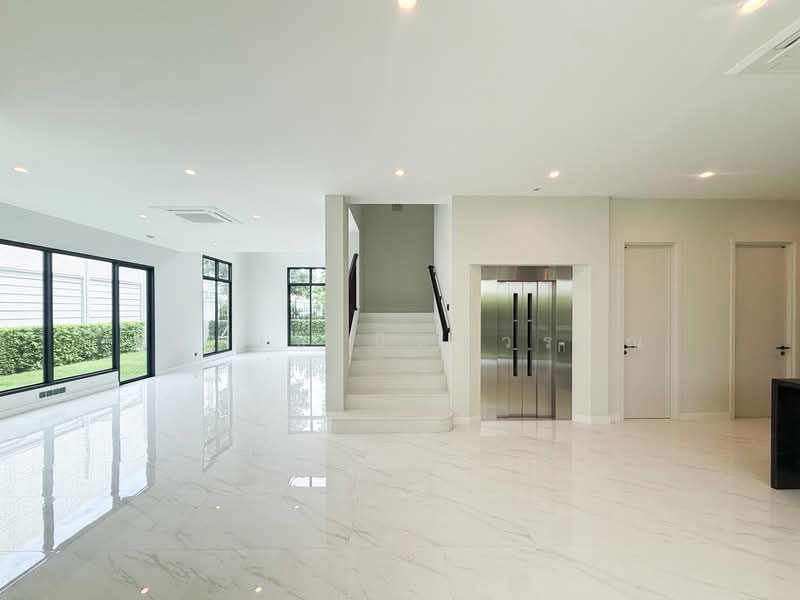CINQ ROYAL The Eighteen Bangna KM.7, Samut Prakan, Bang Kaeo, Bang Plee, Samut Prakan, 5 Bedrooms, 748 sqm, Single Detached House For Sale, by วรเมธ นิลสุวรรณ, 500415901 - DDproperty.com