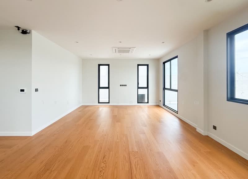 CINQ ROYAL The Eighteen Bangna KM.7, Samut Prakan, Bang Kaeo, Bang Plee, Samut Prakan, 5 Bedrooms, 748 sqm, Single Detached House For Sale, by วรเมธ นิลสุวรรณ, 500415901 - DDproperty.com