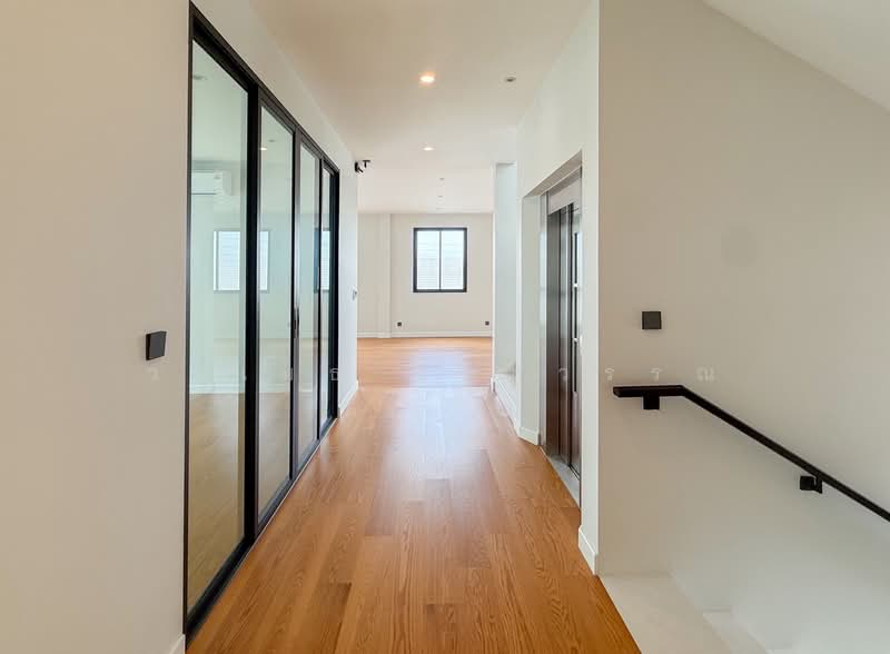 CINQ ROYAL The Eighteen Bangna KM.7, Samut Prakan, Bang Kaeo, Bang Plee, Samut Prakan, 5 Bedrooms, 748 sqm, Single Detached House For Sale, by วรเมธ นิลสุวรรณ, 500415901 - DDproperty.com