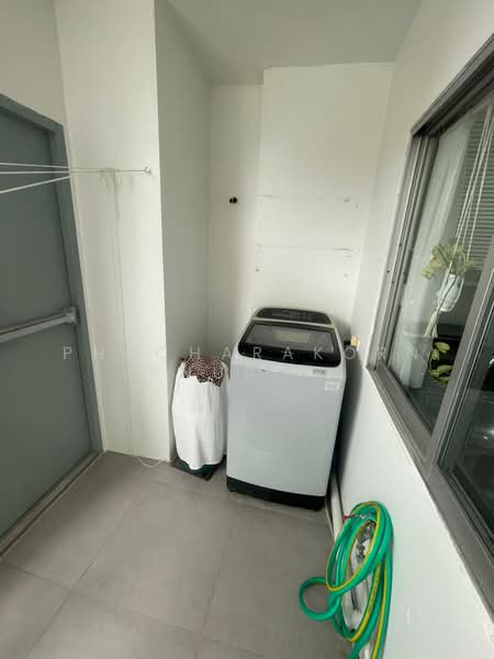 Regent on the Park 1, Bangkok, Soi Sukhumvit 26, Khong Tan, Khlong Toei, Bangkok, 3 Bedrooms, 250 sqm, Condo For Rent, by Phacharakorn Anusiri, 500415913 - DDproperty.com
