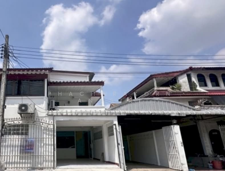 undefined, Bangkok, Anusaowari, Bang Khen, Bangkok, 5 Bedrooms, 235 sqm, Townhouse For Rent, by Phacharakorn Anusiri, 500415948 - DDproperty.com