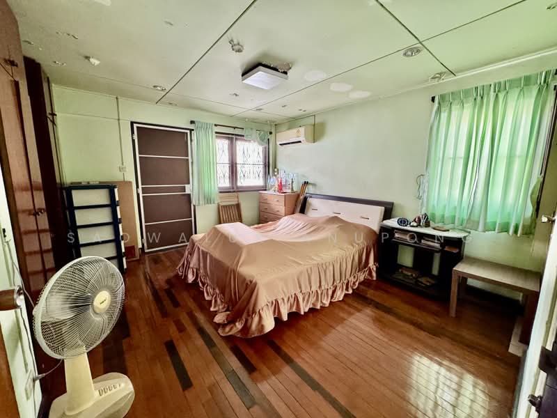 หมู่บ้าน 2521 ซอยสวนผัก 44, กรุงเทพ, ฉิมพลี, ตลิ่งชัน, กรุงเทพ, 140 ตร.ม., บ้านเดี่ยว ขาย, โดย Saowaluk Anupong, 500415973 - DDproperty.com