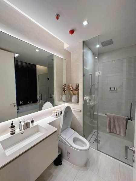 The Strand Thonglor, Bangkok, 36 Soi Sukhumvit 55, Khlong Tan Nua, Watthana, Bangkok, 1 Bedroom, 56 sqm, Condo For Rent, by Kitnipat Boonyadhammakul, 500415977 - DDproperty.com