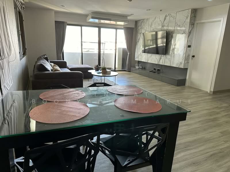 The Royal Place 2, Bangkok, 6-6/429 Soi Mahatlek Luang 2, Lumphini, Pathum Wan, Bangkok, 2 Bedrooms, 99 sqm, Condo For Rent, by Kitnipat Boonyadhammakul, 500415980 - DDproperty.com
