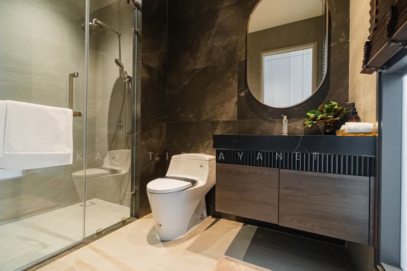 SMYTH'S Kaset-Nawamin, Bangkok, Prasert Manukit Road, Lat Phrao, Bangkok, 4 Bedrooms, 806 sqm, Single Detached House For Sale, by Kay Tippayanet, 500415998 - DDproperty.com