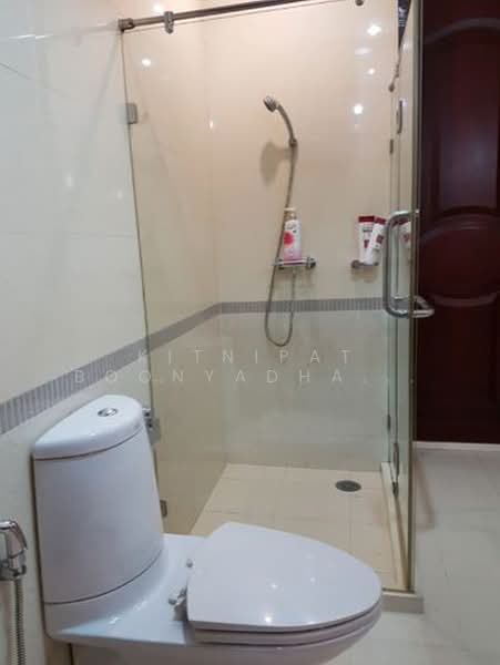 Baan Klang Krung Siam-Pathumwan, Bangkok, Petchburi Road, Thanon Phetchaburi, Ratchathewi, Bangkok, 1 Bedroom, 58 sqm, Condo For Rent, by Kitnipat Boonyadhammakul, 500416040 - DDproperty.com