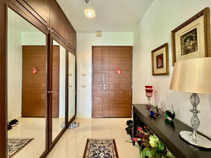 Sukhumvit City Resort, Bangkok, 51 Soi Sukhumvit 11, Khlongtoei Nua, Watthana, Bangkok, 3 Bedrooms, 201 sqm, Condo For Sale, by Bangkok Residential, 500416058 - DDproperty.com