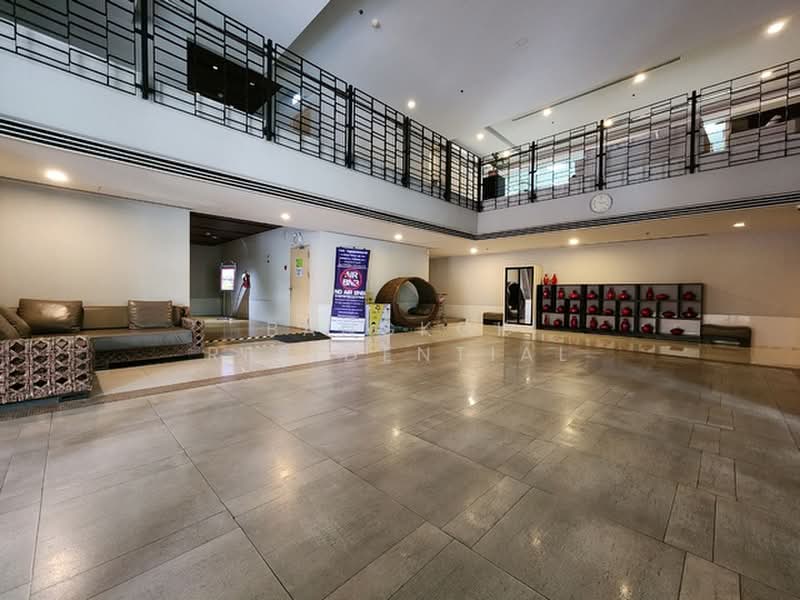 Sukhumvit City Resort, Bangkok, 51 Soi Sukhumvit 11, Khlongtoei Nua, Watthana, Bangkok, 3 Bedrooms, 201 sqm, Condo For Sale, by Bangkok Residential, 500416058 - DDproperty.com