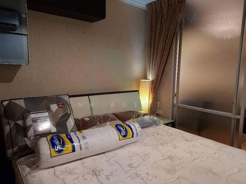 Lumpini Place Ratchayothin, Bangkok, 1484 Phahonyothin Road, Chan Kasem, Chatuchak, Bangkok, 1 Bedroom, 28 sqm, Condo For Sale, by NR AGENT, 500416061 - DDproperty.com