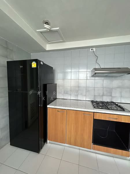 President Park Sukhumvit 24, Bangkok, 99 Sukhumvit 24 Alley, Khlongtoei Nua, Watthana, Bangkok, 3 Bedrooms, 260 sqm, Condo For Rent, by Patraporn Kansri, 500416082 - DDproperty.com