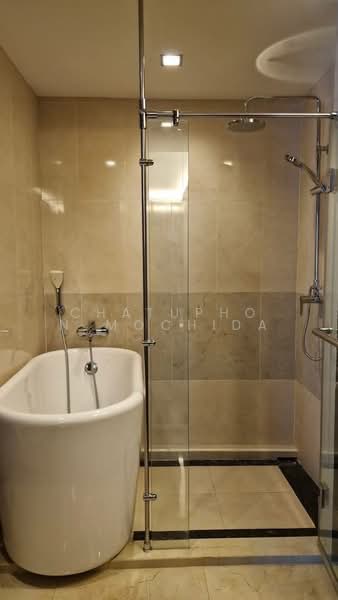 The Address Sukhumvit 61, Bangkok, 22 Soi Sukhumvit 61 Sukhumvit Road, Khlong Tan Nua, Watthana, Bangkok, 1 Bedroom, 42 sqm, Condo For Rent, by Chatuphon Mochida, 500416083 - DDproperty.com