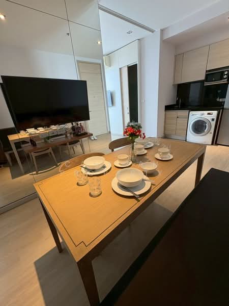 Park Origin Phrom Phong (Park 24), Bangkok, 68 Soi Sukhumvit 24, Khong Tan, Khlong Toei, Bangkok, 1 Bedroom, 57 sqm, Condo For Rent, by Caveman Property, 500416091 - DDproperty.com