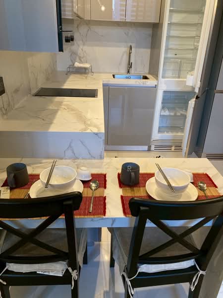 The Esse at Singha Complex, Bangkok, 1788 New Petchaburi Rd, Khlongtoei Nua, Watthana, Bangkok, 1 Bedroom, 35 sqm, Condo For Rent, by Caveman Property, 500416116 - DDproperty.com