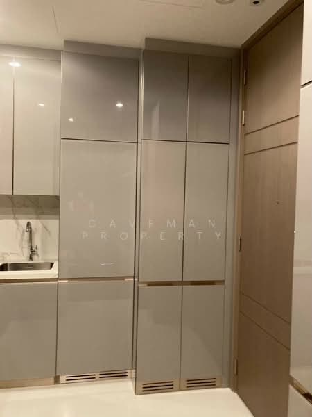 The Esse at Singha Complex, Bangkok, 1788 New Petchaburi Rd, Khlongtoei Nua, Watthana, Bangkok, 1 Bedroom, 35 sqm, Condo For Rent, by Caveman Property, 500416116 - DDproperty.com