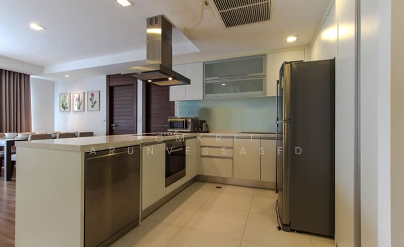 Tanida Residence : ธนิดา เรสซิเดนซ์, กรุงเทพ, 48 Surasak Road, สีลม, บางรัก, กรุงเทพ, 75 ตร.ม., อพาร์ทเมนท์ ให้เช่า, โดย Komkrit Arunvessased, 500416210 - DDproperty.com
