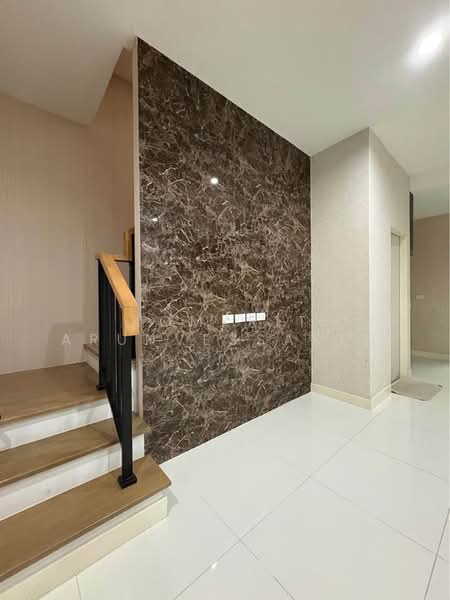 undefined, Bangkok, O-Ngoen, Sai Mai, Bangkok, 3 Bedrooms, 160 sqm, Townhouse For Sale, by Komkrit Arunvessased, 500416217 - DDproperty.com