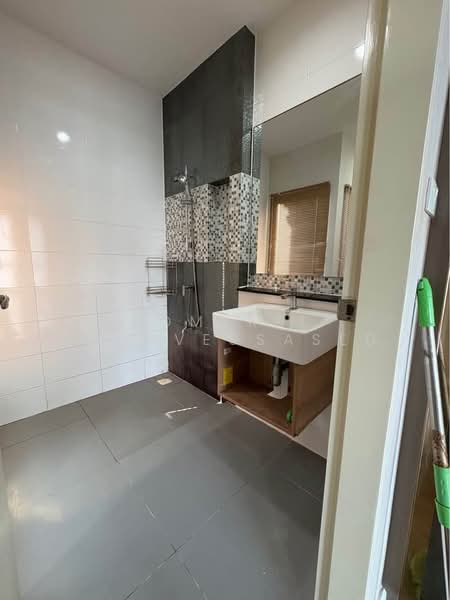 undefined, Bangkok, O-Ngoen, Sai Mai, Bangkok, 3 Bedrooms, 160 sqm, Townhouse For Sale, by Komkrit Arunvessased, 500416217 - DDproperty.com