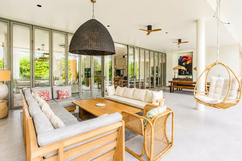 Palm Hills Golf Club and Residence, Phetchaburi, 1444 Phet Kasem Rd, Cha-am, Cha-Am, Phetchaburi, 6 Bedrooms, 900 sqm, Condo For Sale, by Chuanpit Tongmanee, 500416268 - DDproperty.com