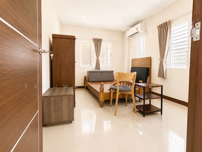 Maneeya 3, Nonthaburi, Sai Ma, Muang Nonthaburi, Nonthaburi, 9 Bedrooms, 160 sqm, Single Detached House For Sale, by Panuwat Ruangrak, 500416302 - DDproperty.com