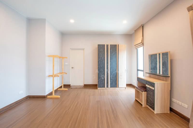 The City Ratchaphruek-Suanphak, Nonthaburi, Bang Kruai - Krungnon, Mahasawat, Bang Kruai, Nonthaburi, 5 Bedrooms, 375 sqm, Single Detached House For Rent, by Noppawan Ruangdech, 500416331 - DDproperty.com
