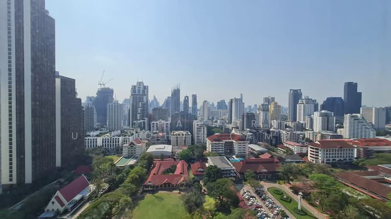 The Esse Asoke, Bangkok, 333 Soi Sukhumvit 21, Sukhumvit Road, Khlongtoei Nua, Watthana, Bangkok, 2 Bedrooms, 76 sqm, Condo For Rent, by Juthabhorn Uppachit (Amy), 500416387 - DDproperty.com