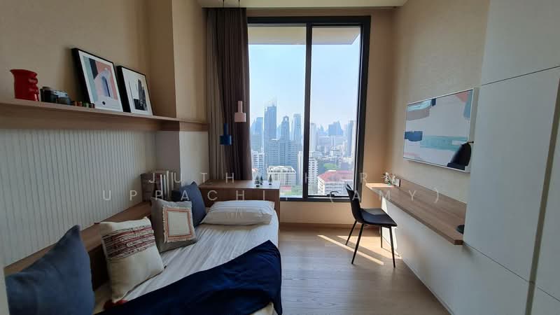 The Esse Asoke, Bangkok, 333 Soi Sukhumvit 21, Sukhumvit Road, Khlongtoei Nua, Watthana, Bangkok, 2 Bedrooms, 76 sqm, Condo For Rent, by Juthabhorn Uppachit (Amy), 500416387 - DDproperty.com