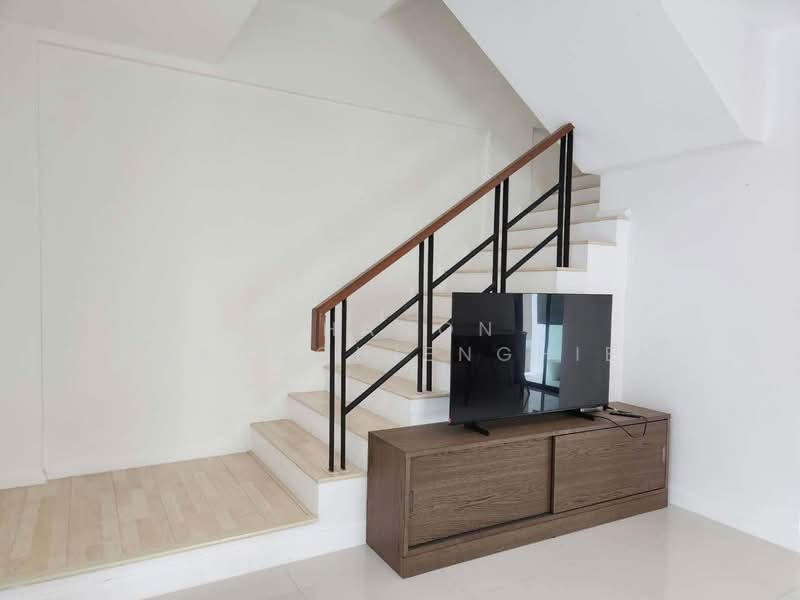 Areeya Mandarina Sukhumvit 77, Bangkok, Sukhumvit 77 Road (On Nut), Suan Luang, Bangkok, 3 Bedrooms, 124 sqm, Townhouse For Rent, by Chanon Phangchienghien, 500416393 - DDproperty.com