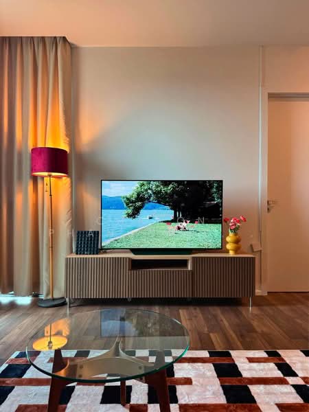 The Room Sukhumvit 62, Bangkok, 2288 Sukhumvit Road, Bang Chak, Phra Khanong, Bangkok, 2 Bedrooms, 76 sqm, Condo For Rent, by Chanon Phangchienghien, 500416410 - DDproperty.com
