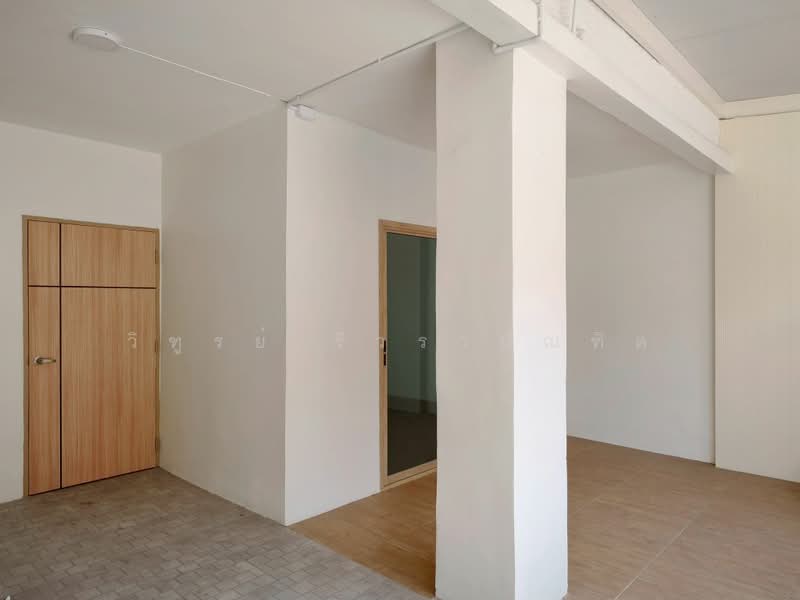 Baan Pruksa 9, Pathum Thani, Yothathikan Khu Khot-Khlong Luang Road, Khlong Sam, Khlong Luang, Pathum Thani, 3 Bedrooms, 100 sqm, Townhouse For Sale, by วิฑูรย์ รีวราบัณฑิต, 500416445 - DDproperty.com
