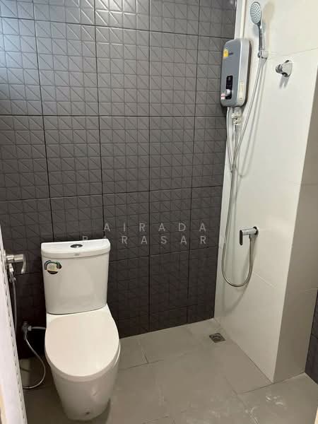โฮมออฟฟิศ 5 ชั้น พร้อมลิฟต์ ใจกลางสามย่าน–พระราม 4, Bangkok, Pathum Wan, Bangkok, , 340 sqm, Shophouse For Rent, by Airada Parasarn, 500416462 - DDproperty.com