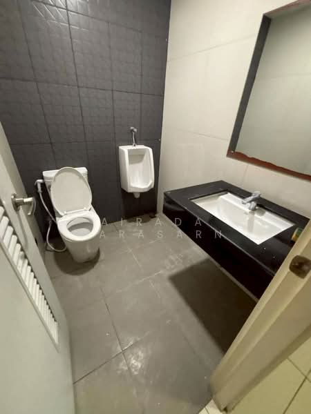 โฮมออฟฟิศ 5 ชั้น พร้อมลิฟต์ ใจกลางสามย่าน–พระราม 4, Bangkok, Pathum Wan, Bangkok, , 340 sqm, Shophouse For Rent, by Airada Parasarn, 500416462 - DDproperty.com