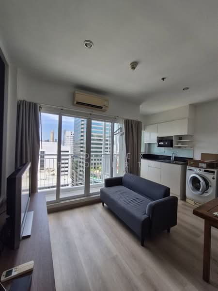 The Parkland Grand Asoke-Phetchaburi, Bangkok, 1811 Phetchaburi Rd, Bang Kapi, Huai Khwang, Bangkok, 1 Bedroom, 36 sqm, Condo For Rent, by Connex Property, 500416472 - DDproperty.com