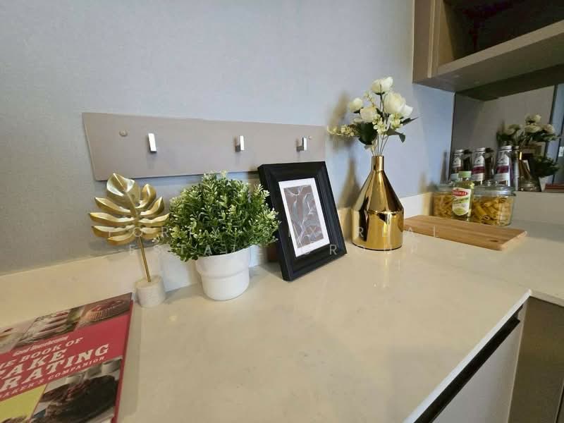 Coco Parc, Bangkok, 1150 Rama 4 Road, Khlong Toei, Bangkok, 2 Bedrooms, 65 sqm, Condo For Rent, by Forty-Six Real Estate Group, 500416488 - DDproperty.com