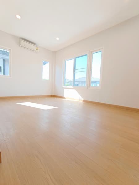 Centro Srinakarin-Bangna, Bangkok, Chaloem Phrakiat Rama 9 Road, Nong Bon, Prawet, Bangkok, 4 Bedrooms, 185 sqm, Single Detached House For Sale, by Sunny Next Step, 500416534 - DDproperty.com