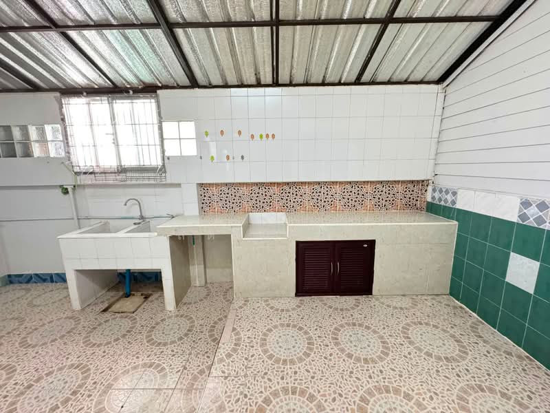 ให้เช่าบ้านแฝด ม.ธาดาทาวน์ อัสสัมชัญ ศรีราชา, Chon Buri (Pattaya), Surasak, Si Racha, Chon Buri (Pattaya), 3 Bedrooms, 100 sqm, Semi-Detached House (Twin House) For Rent, by Dusit Saengfa, 500416568 - DDproperty.com