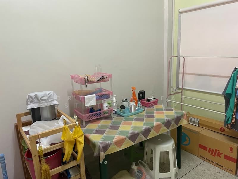 ทาวน์โฮม 3 ชั้น 400 ม. จาก Ratchada MRT, Bangkok, Jom Phon, Chatuchak, Bangkok, 3 Bedrooms, 170 sqm, Townhouse For Rent, by Forty-Six Real Estate Group, 500416580 - DDproperty.com