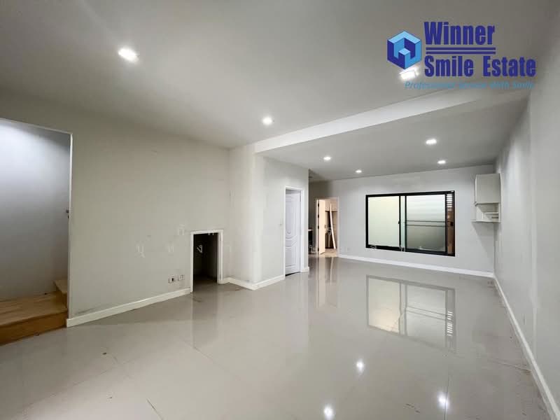 Plex Bangna, Samut Prakan, 90/239 Burapha Withi Expressway, Bang Kaeo, Bang Plee, Samut Prakan, 4 Bedrooms, 190 sqm, Townhouse For Rent, by ภัทรพรรณ บุหงาเกษมสุข, 500416608 - DDproperty.com