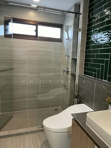 Burasiri Krungthep Kreetha, Bangkok, 95 Soi Pracha Ruam Chai, Hua Mak, Bang Kapi, Bangkok, 4 Bedrooms, 238 sqm, Single Detached House For Rent, by Emily Bada, 500416648 - DDproperty.com